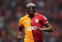 Osimhen Turns Down Galatasaray Captaincy Gesture During Match